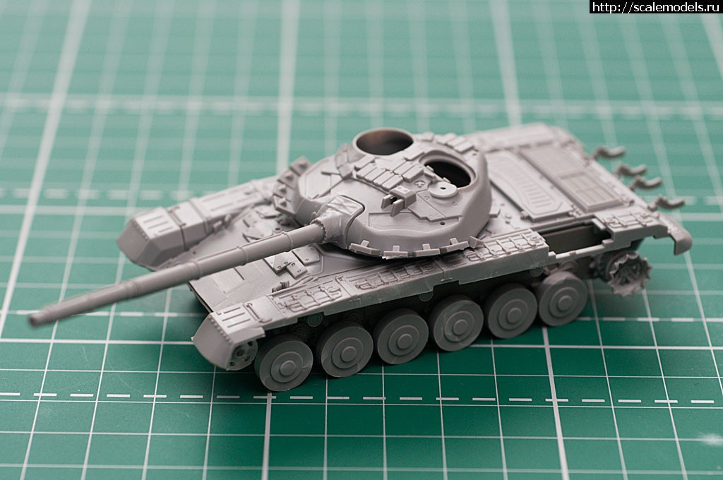 1498829572_scale_tmp.jpg : Modelcollect 1/72 T-72 3 -   