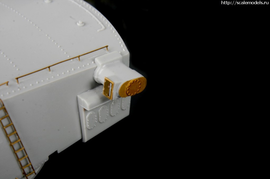 1500394017_Main-Gun-02.jpg :  Ka-models 1/200 USS BB-39 Arizona Plus Pack  