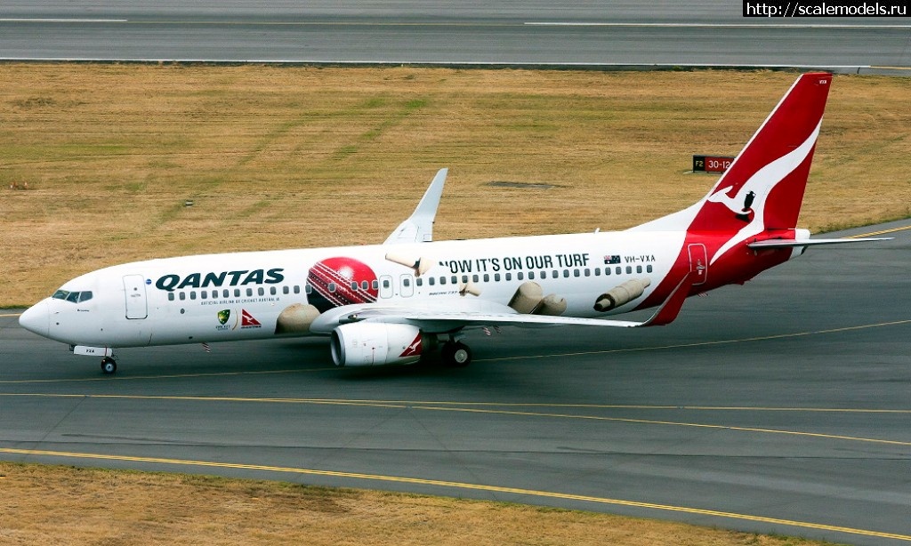 1501661704_4620-927l.jpg : #1402790/ 1/144  737-800 Qantas - !  