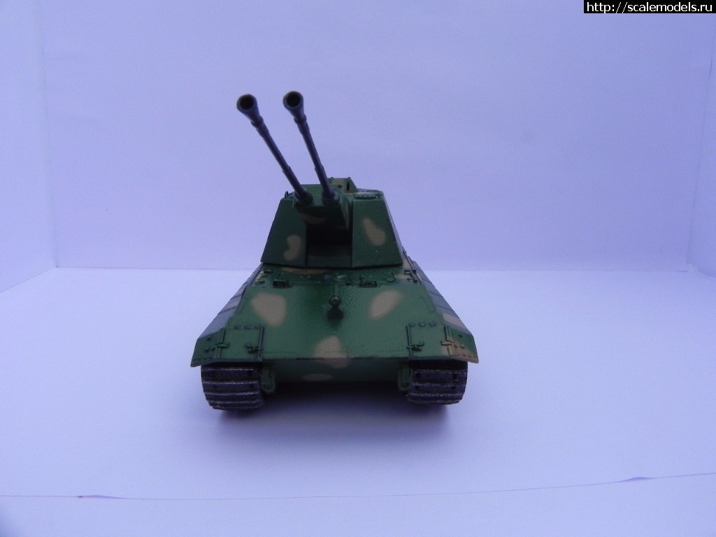 1503652620_DSCN6319.JPG : #1408763/ Modelcollect 1/72 E-50 Flakpanzer with FLAK 55 !  