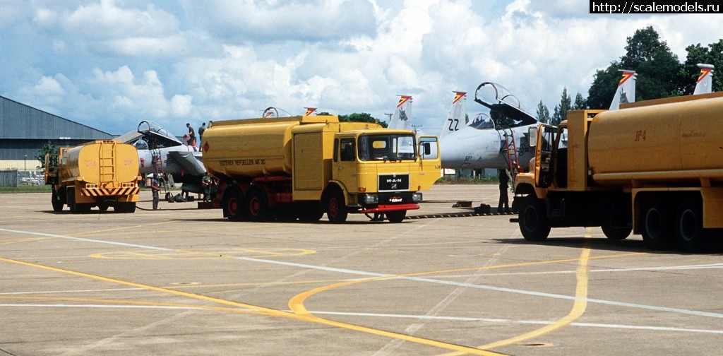 1503866167_Royal_Thai_Air_Force_tank_trucks.JPEG : #1409439/ R-11   US/NATO..  .  