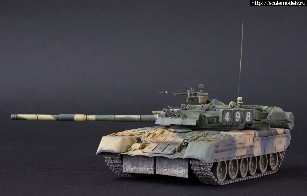 1504949921_panorama_bez_nazvanija4a.jpg : #1412877/ Modelcollect 1/72 T-80U .  