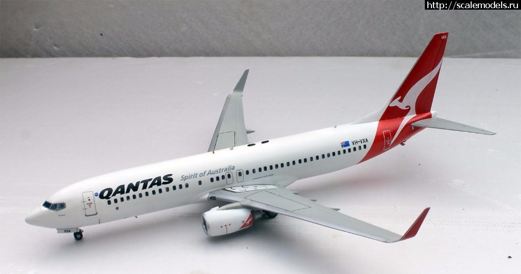 1505459664_1.jpg : #1414490/ 1/144  737-800 Qantas - !  