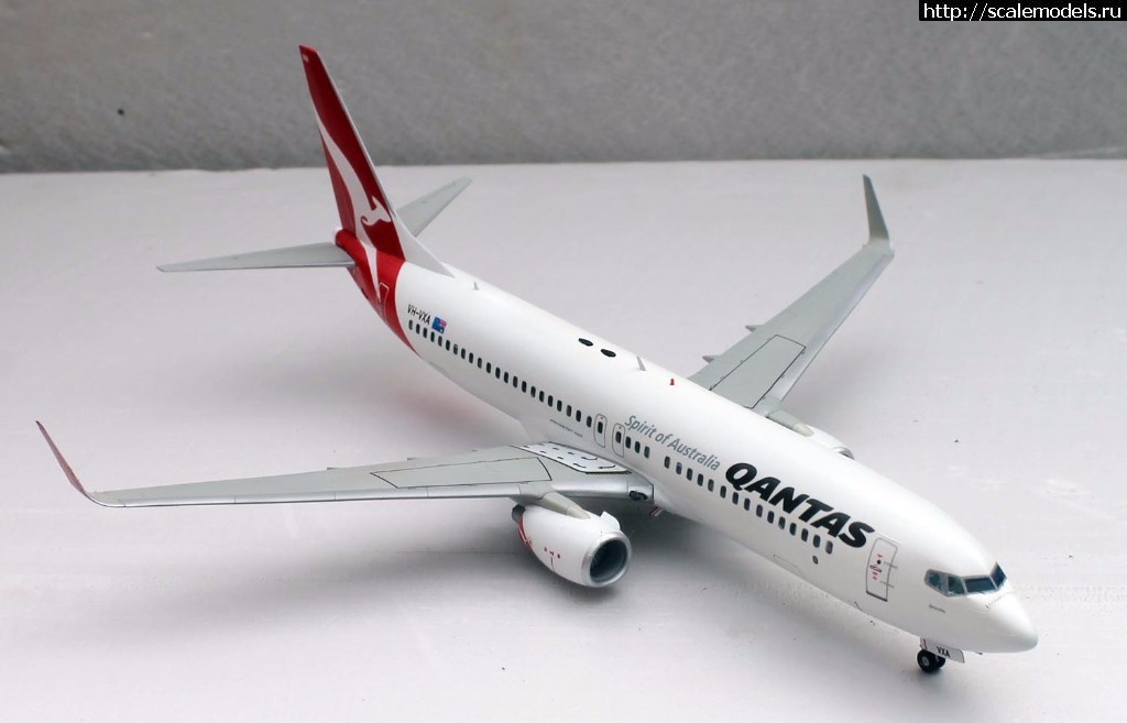 1505483135_2.jpg :  .     1/144 Boeing 737-800 Qantas, .  