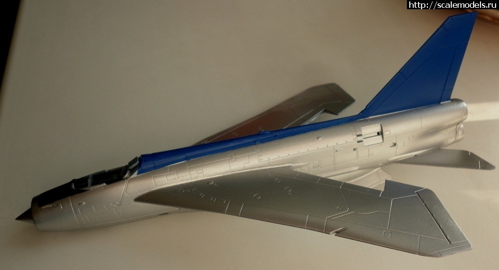 1505622588_P1010481.JPG : .../ BAC Lightning F 2 AIRFIX & LIGHTNING T2 SWORD  