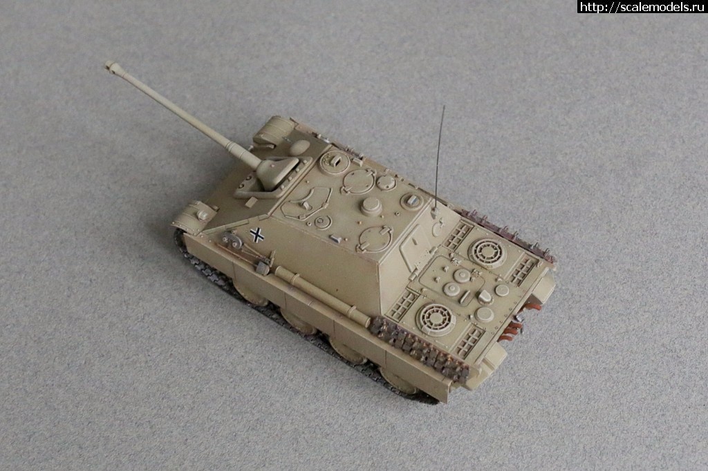 1507067329_235B9176.JPG : #1419982/ Jagdpanther Mid 1/72 Trumpeter   