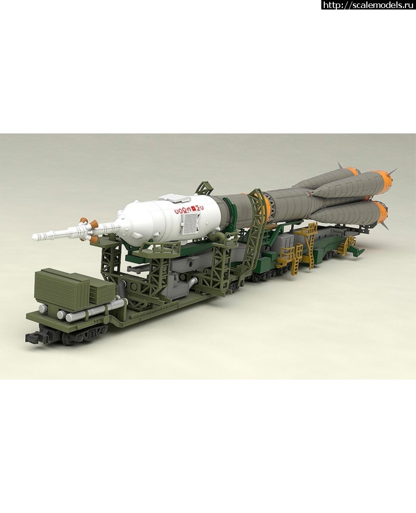 1507893632_goodsmileshop-com5.jpg :  Good Smile Company 1/150 Plastic Model Soyuz Rocket & Transport Train  
