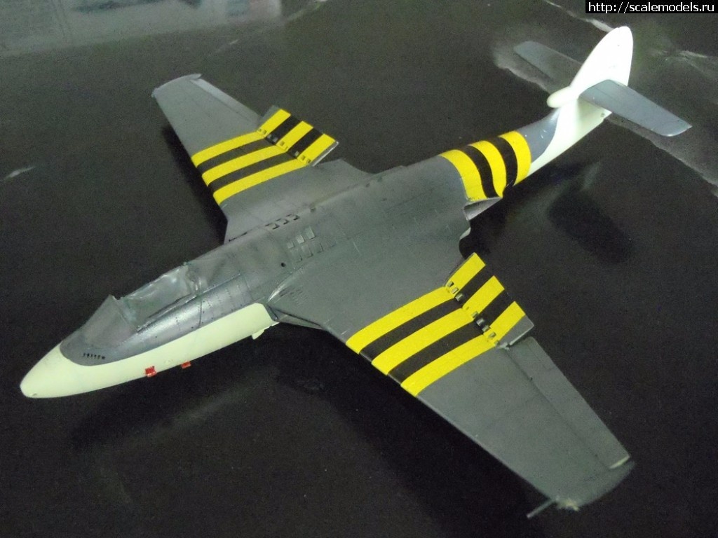 1508233796_PA170002.JPG : #1423617/ Hawker Sea Hawk FGA.6     1:72 HobbyBoss   .   