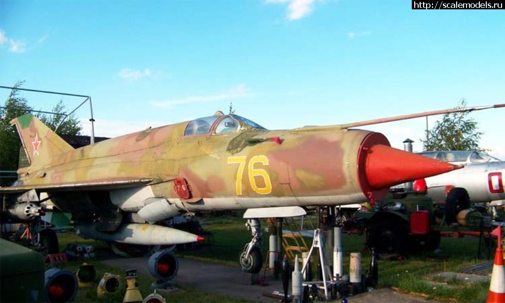 1508785648_mig21smt-11.jpg : #1425451/ Walkaround -21 / 07,  ...(#12268) -   