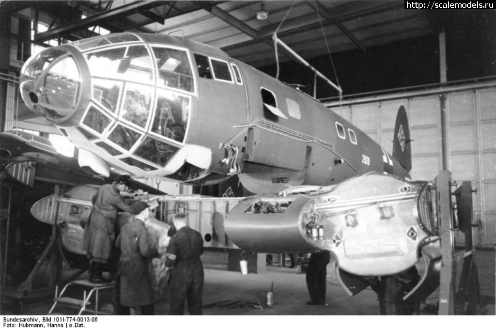 1508879470_Bundesarchiv_Bild_101I-774-0013-062C_Produktion_von_Heinkel_He_111.jpg : #1425759/ ICM 1/48 He 111H-3, ...(#12249) -   