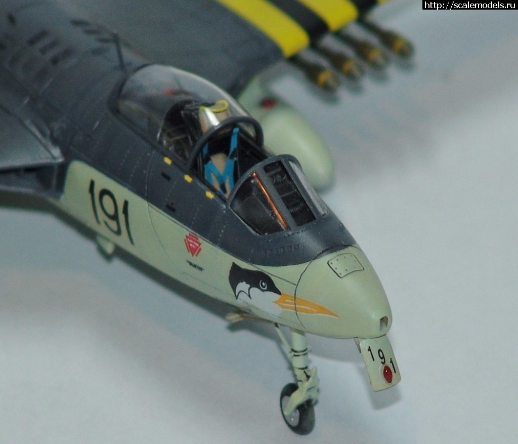 1508947966_DSC02709.JPG : #1425996/ Hawker Sea Hawk FGA.6     1:72 HobbyBoss   .   