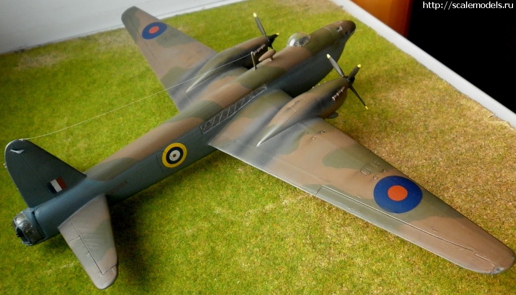 1509343591_P1010616.JPG : #1426723/ Vickers Wellington MkVI , Revell +Unicraft ,1 /72   