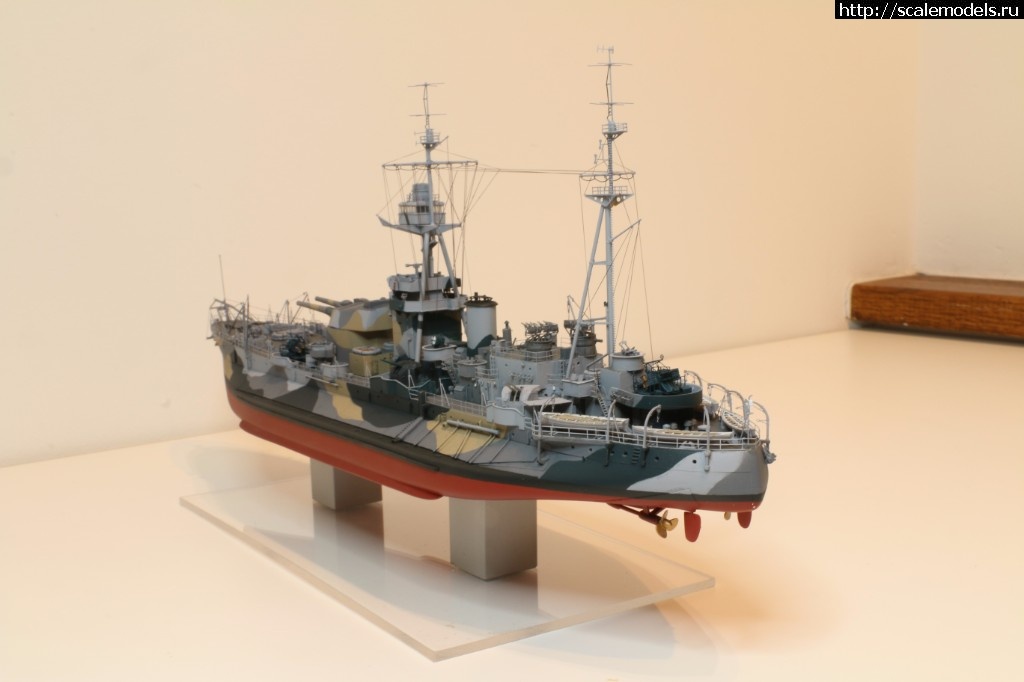 1511083177_IMG_9632.JPG : #1432623/ HMS Roberts, 1/350, Trumpeter !  