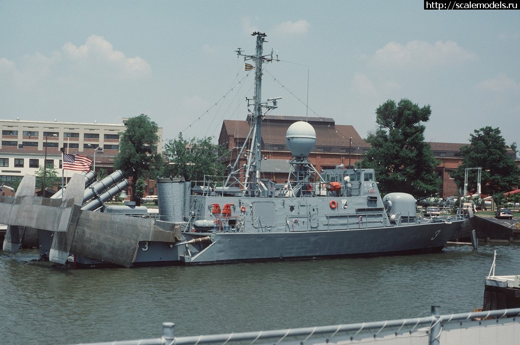 1511987007_a-starboard-quarter-view-of-the-patrol-missile-hydrofoil-uss-taurus-phm-3-moored-cf6142-1024.jpg : #1435503/ Orange Hobby 1/350 USS Taurus PHM-3   