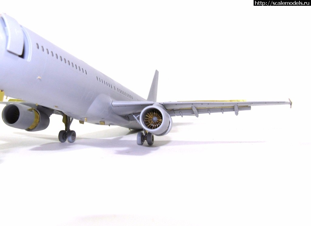 1513235996__UrBcKmNH8I.jpg :   1/144    Airbus A320/321    