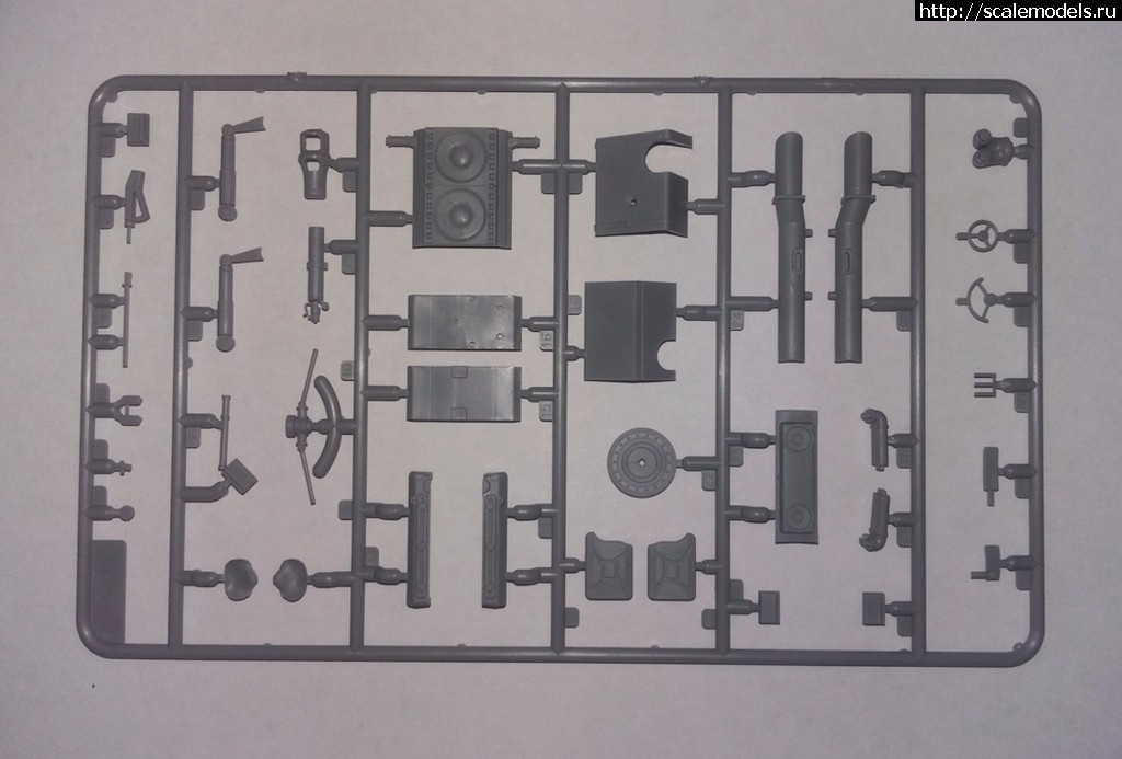 1513255836_ramdisk_crop_175761738_4RKDvNb.jpg : ICM 1/35 Pz.Kpfw.VI Ausf.B   ( ) - ,   