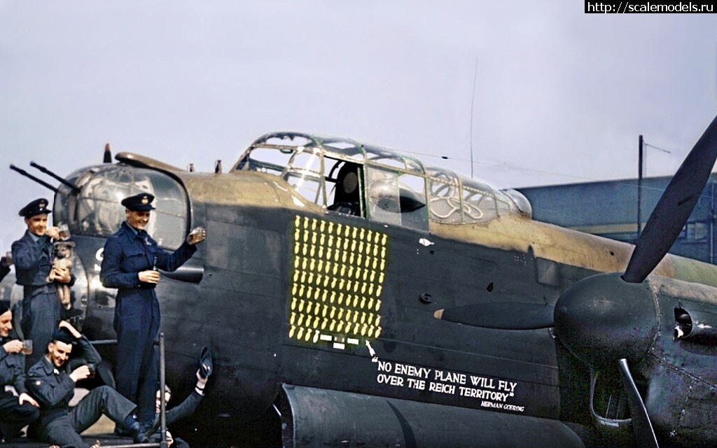 1513884074_lancaster-party-1944_14977915416_o.jpg : #1441120/ Avro Lancaster B.II 1/72 Airfix   