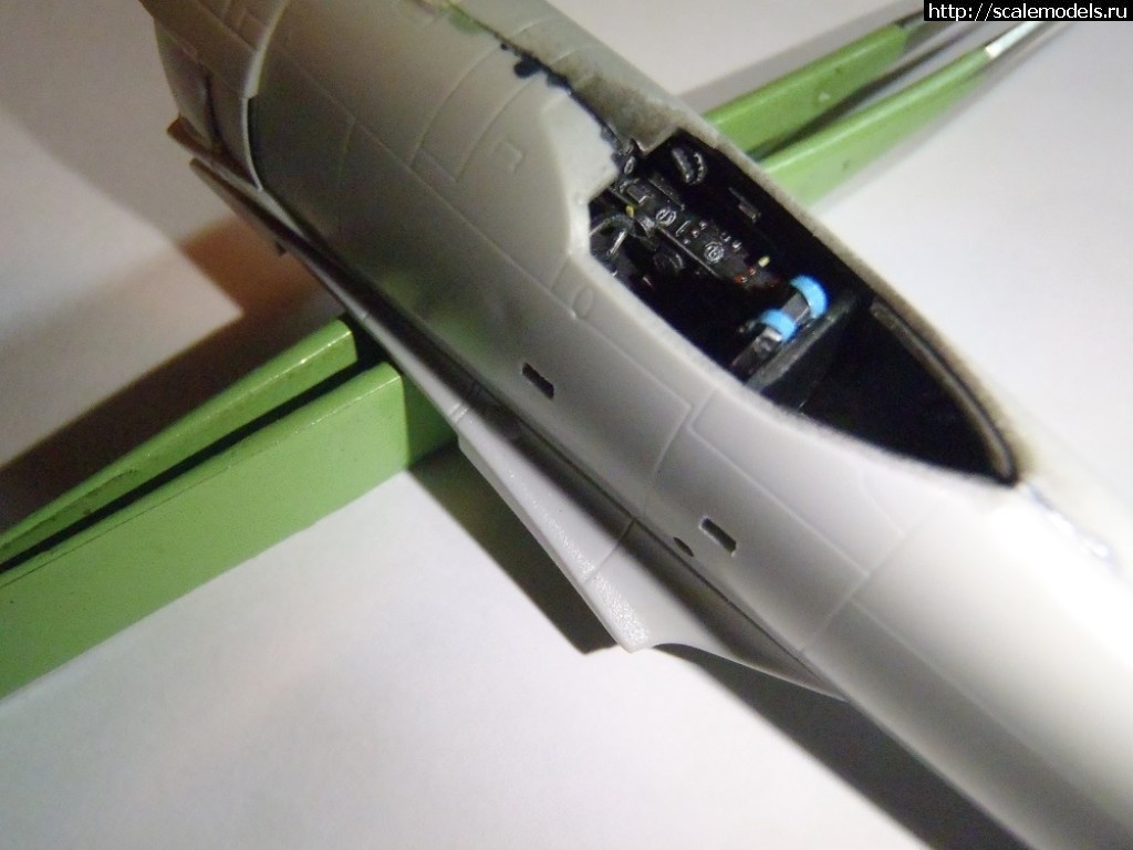 1513894203_PC120034.JPG : #1441135/ Hawker Sea Fury FB.11      Trumpeter   1:72..  