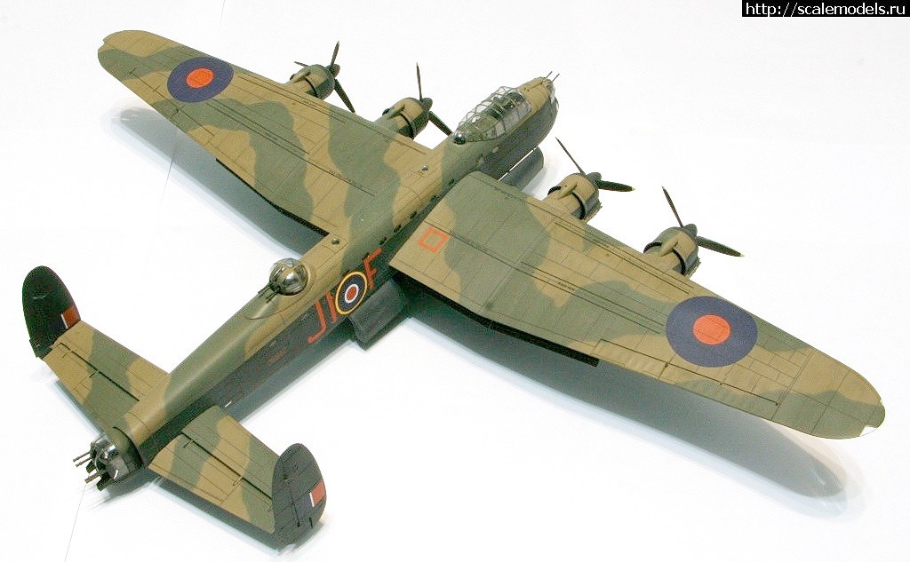1514120549_8.jpg : #1441679/ Avro Lancaster B.II 1/72 Airfix   