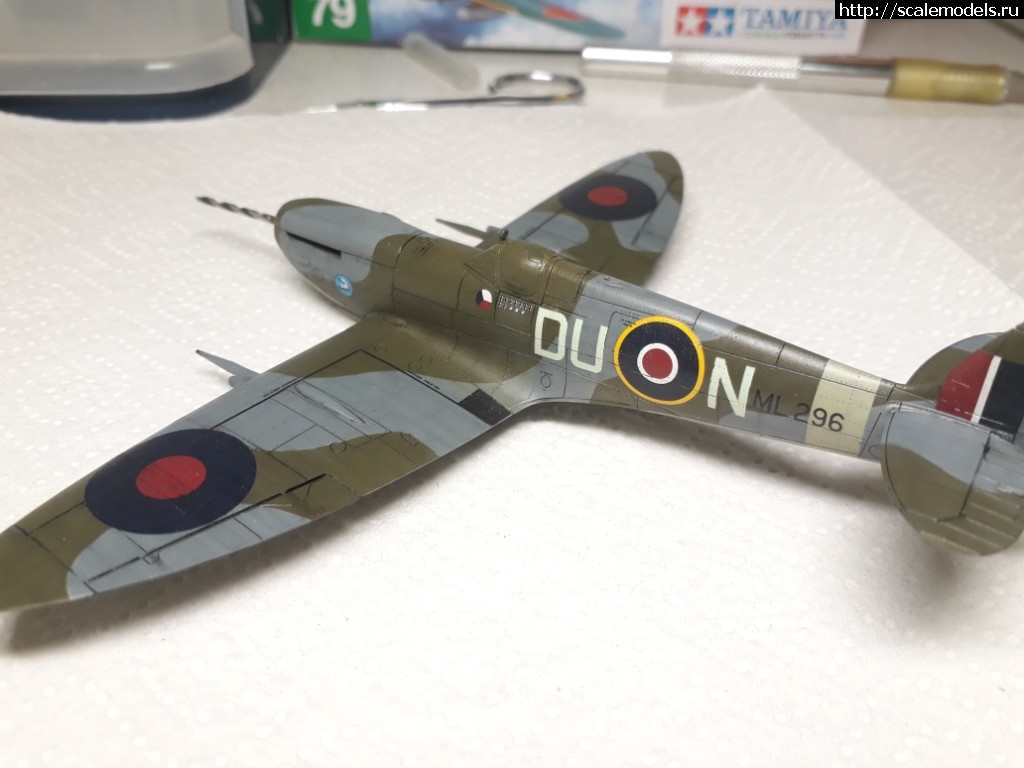 1515260524_20180106_143525.jpg : #1444673/ Spitfire Mk IXc 1/72 Eduard   