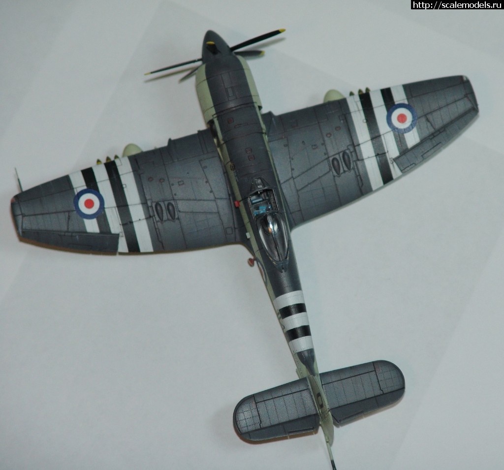 1515261111_DSC02836.JPG : #1444676/ Hawker Sea Fury FB.11      Trumpeter   1:72..  