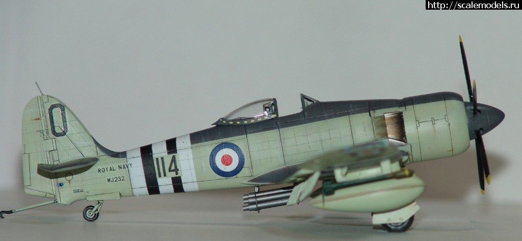 1515261137_DSC02841.JPG : #1444676/ Hawker Sea Fury FB.11      Trumpeter   1:72..  