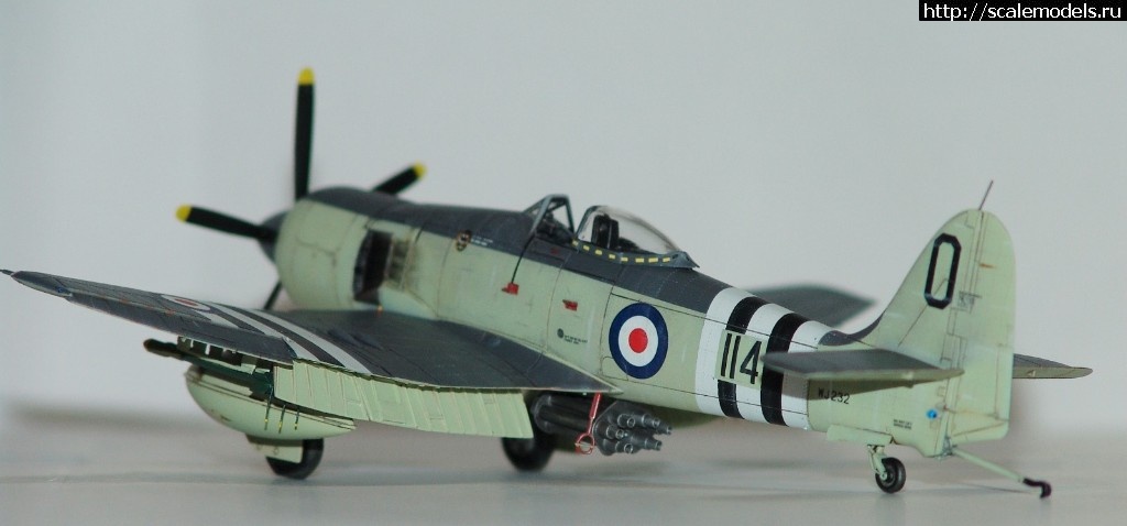 1515261151_DSC02834.JPG : #1444676/ Hawker Sea Fury FB.11      Trumpeter   1:72..  