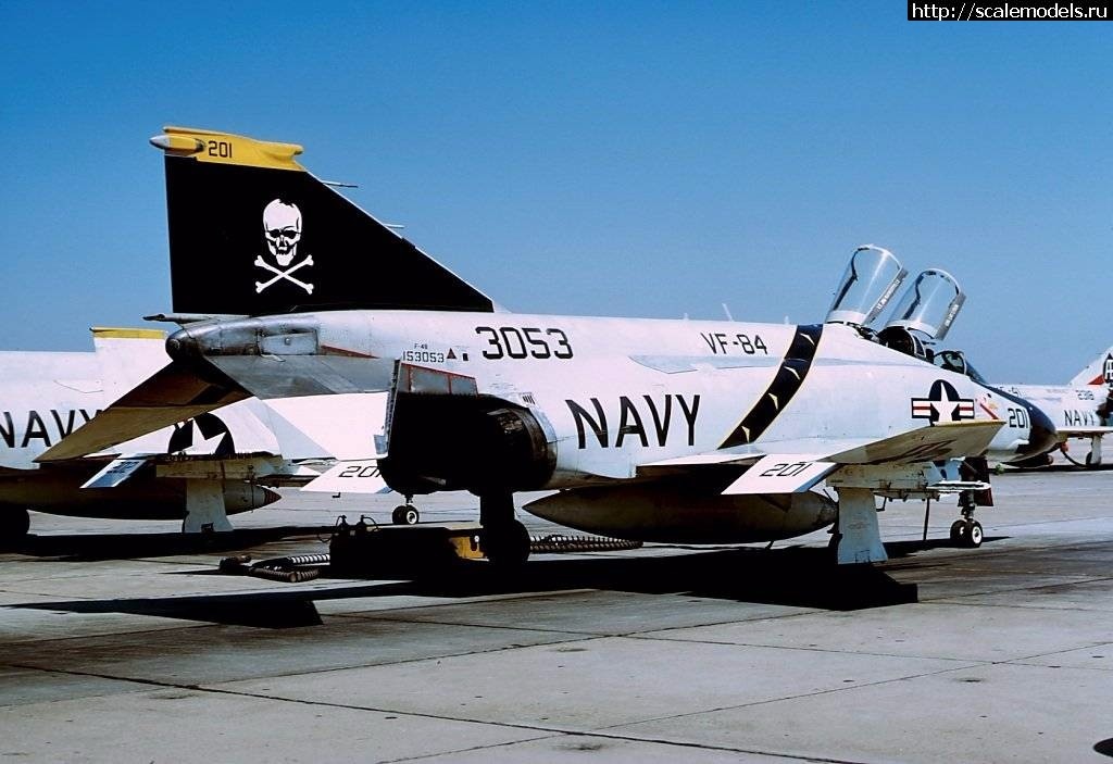 1517203373_F-4B-jolly-rogers-VF-84-Oceana.jpg : #1451293/   F-4 Phantom (  )  