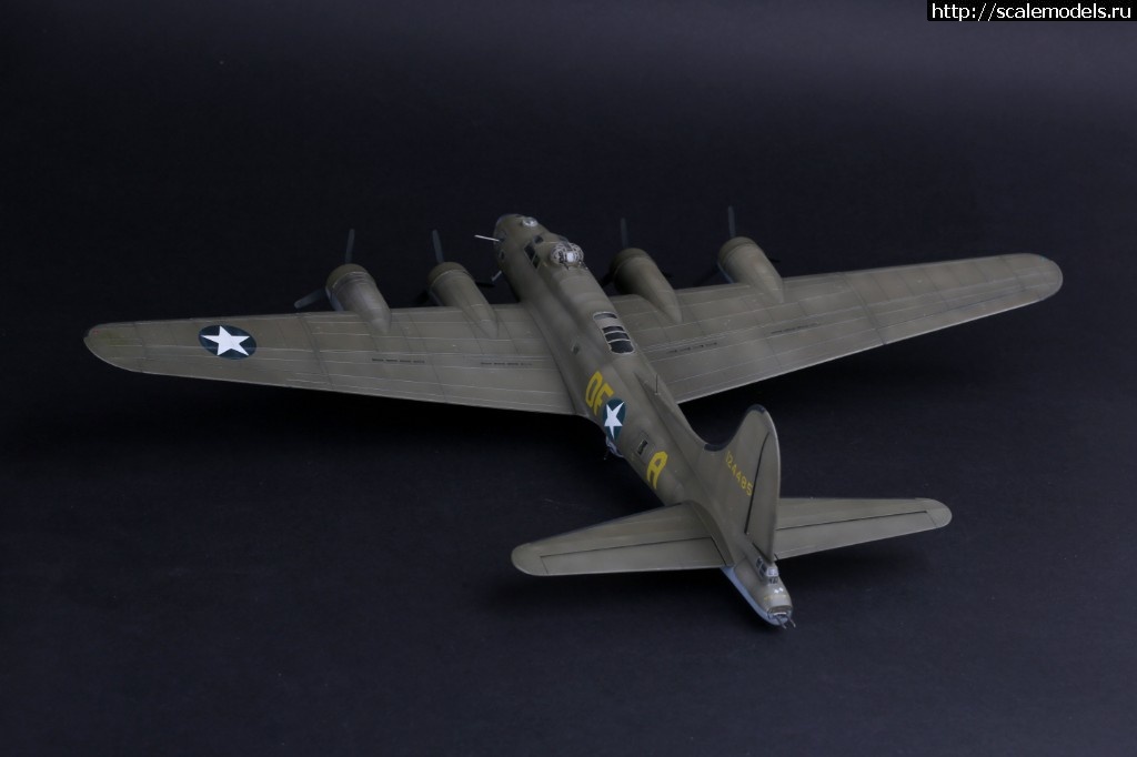 1519587497_235B8405.JPG : #1458951/ B-17 /Academy 1/72   