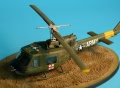 Hobby Boss 1/72 UH-1A(B) Huey medevac