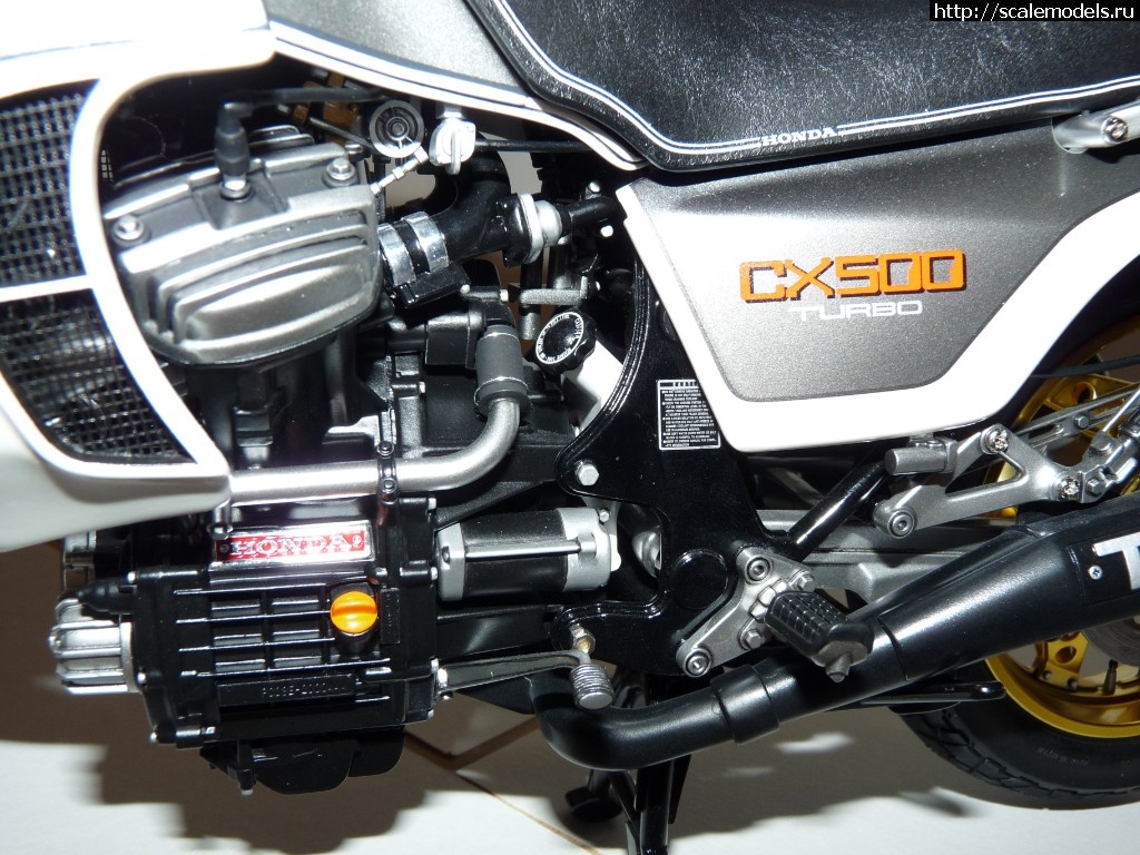 1519929525_P1060203.JPG : #1460227/ Honda CX500 Turbo 1/6 ʻ  