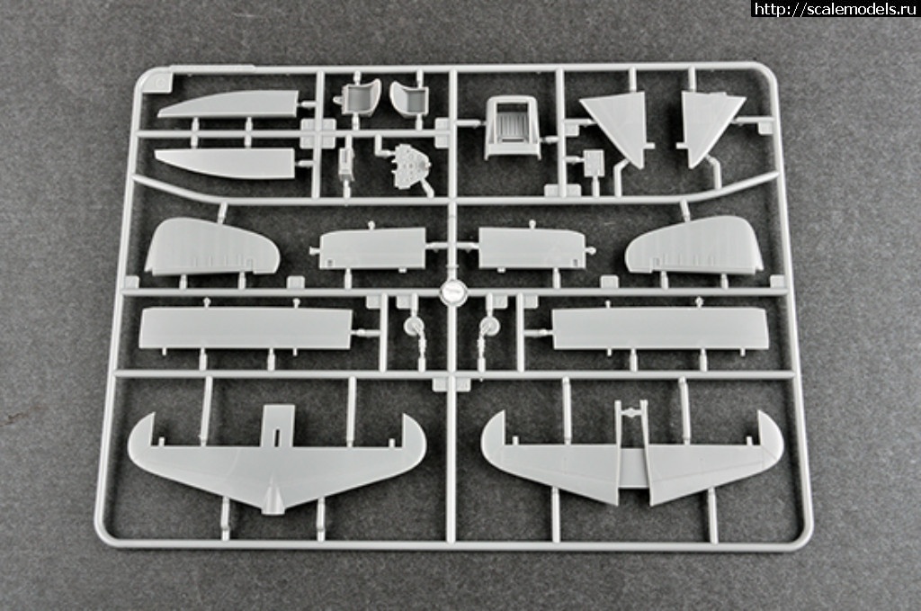 1520533840_5a9cfbb314b5e.jpg : Firefly Mk.I 1/48  Trumpeter  