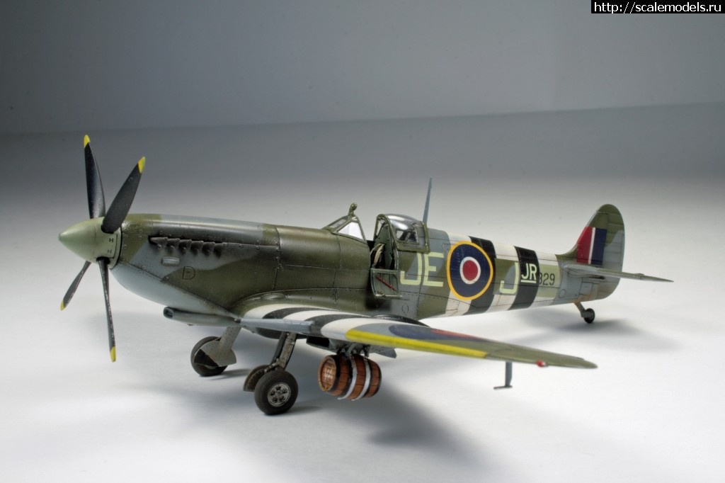 1520610178_16.JPG : #1462521/ Spitfire Mk. IXe 1/72 Eduard   