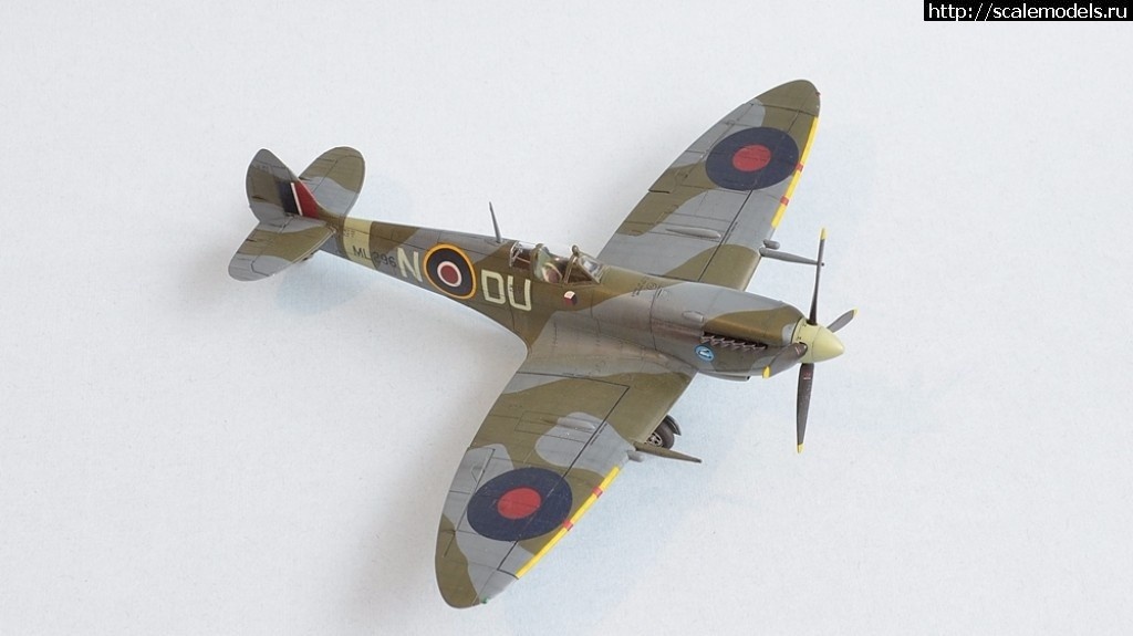 1521413159_1516134591_13.JPG :     - Spitfire 1/72  