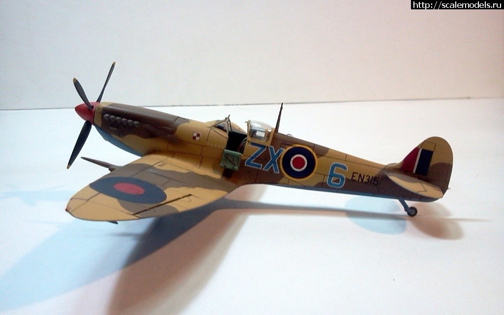 1521413187_1510416689_2017-11-11-20-54-50.jpg :     - Spitfire 1/72  