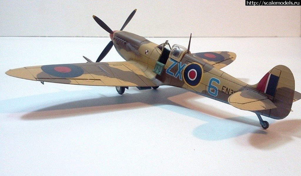 1521413191_1510416889_2017-11-11-20-56-05.jpg :     - Spitfire 1/72  