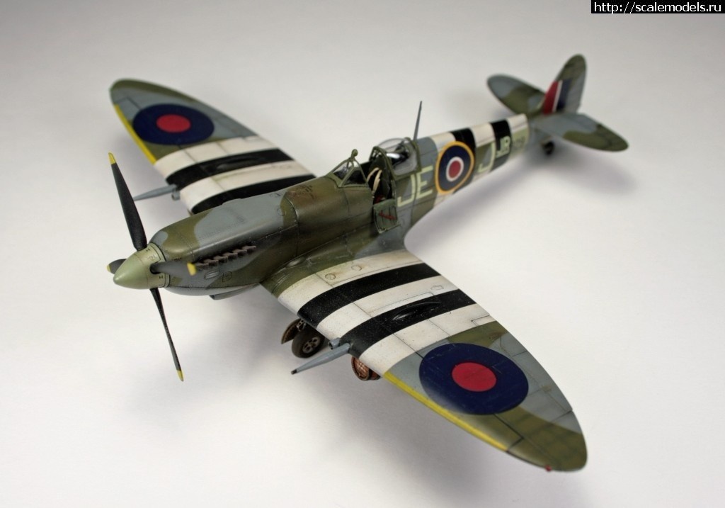 1521413252_1520610177_15.JPG :     - Spitfire 1/72  