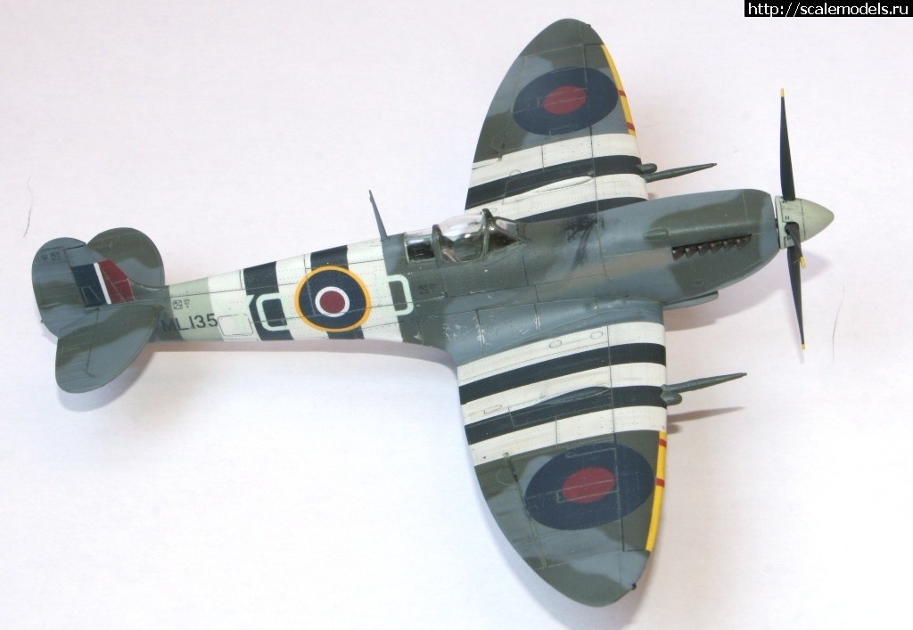 1521413315_1493727947_IMG_5521.JPG :     - Spitfire 1/72  