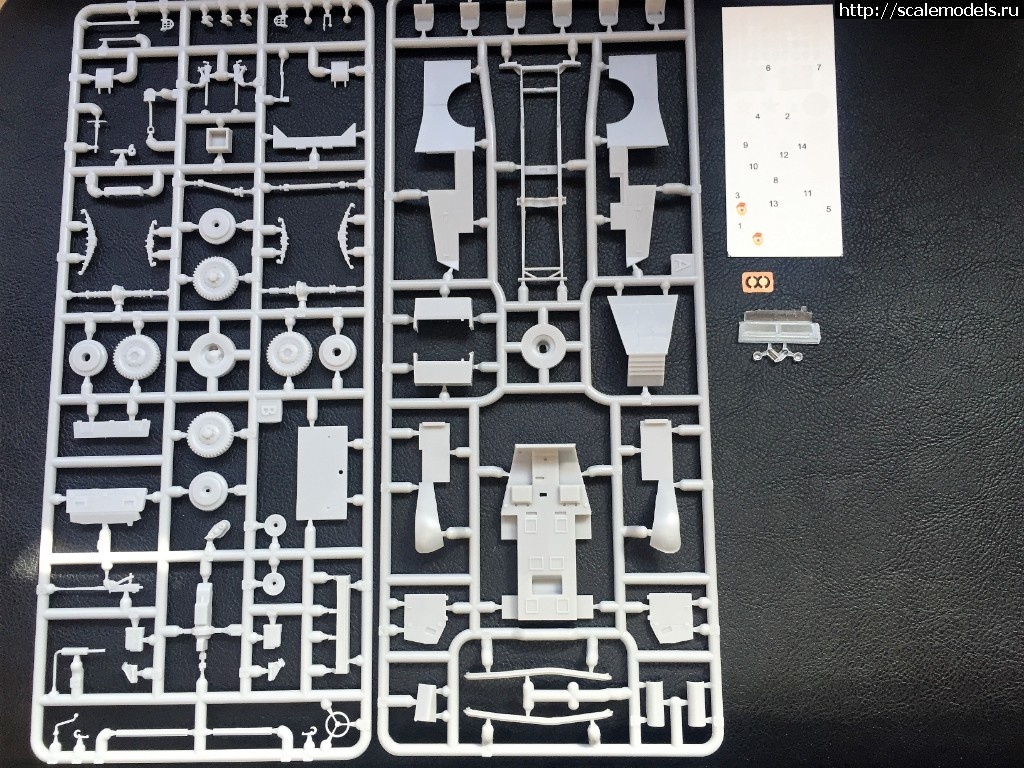 1523103744_5A4D523B-D1DB-4CFC-AF85-2258A51FAB56.jpeg : #1470234/ AGB 1/72 White M3A1 Scout car(#12761) -   