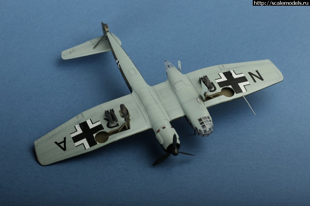 1527824676_235B1284.JPG : #1483926/ Bv 141 b 1/72 Airfix   