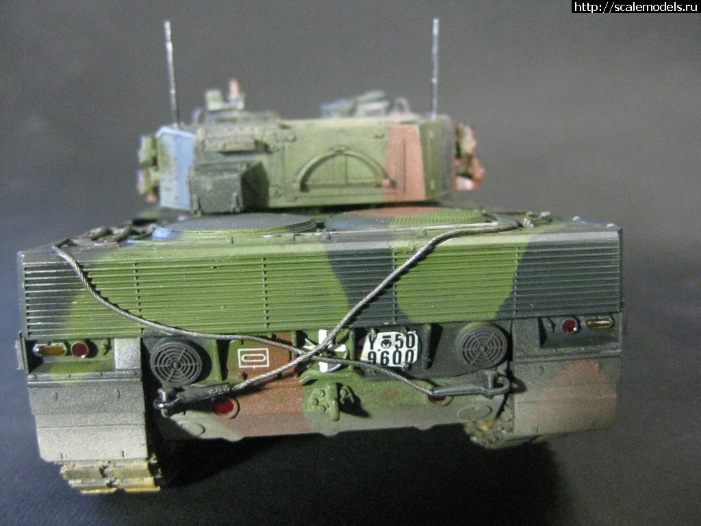 1530442058_IMG_9079.JPG : #1490265/ Leopard 2A4 Hobbyboss 1/35 !  