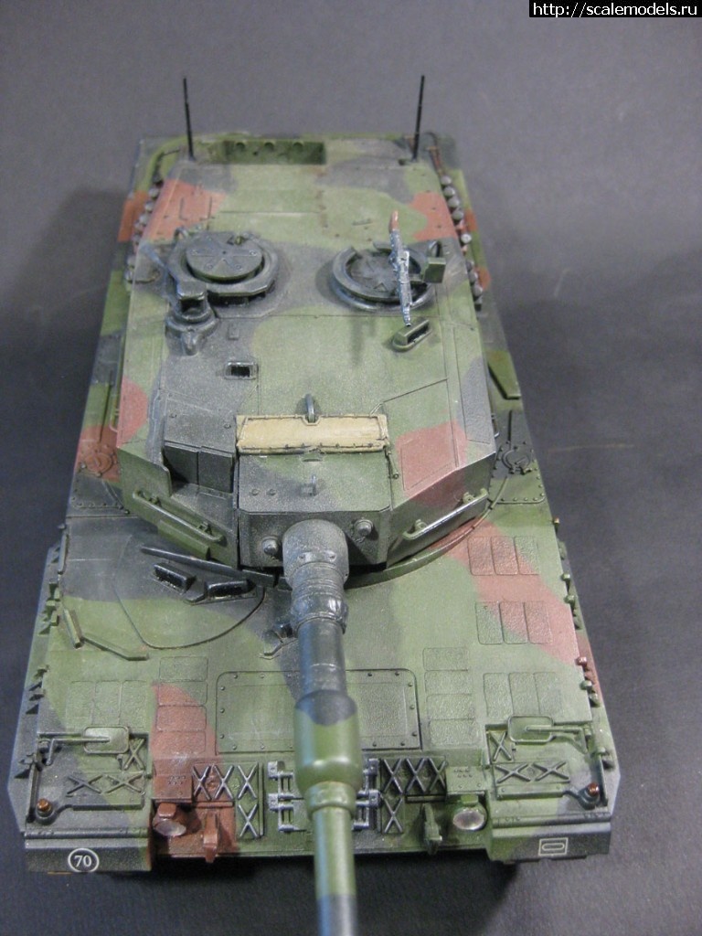 1530442061_IMG_9086.JPG : #1490265/ Leopard 2A4 Hobbyboss 1/35 !  