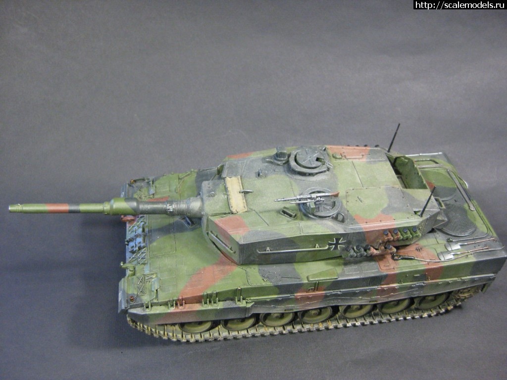 1530442062_IMG_9088.JPG : #1490265/ Leopard 2A4 Hobbyboss 1/35 !  