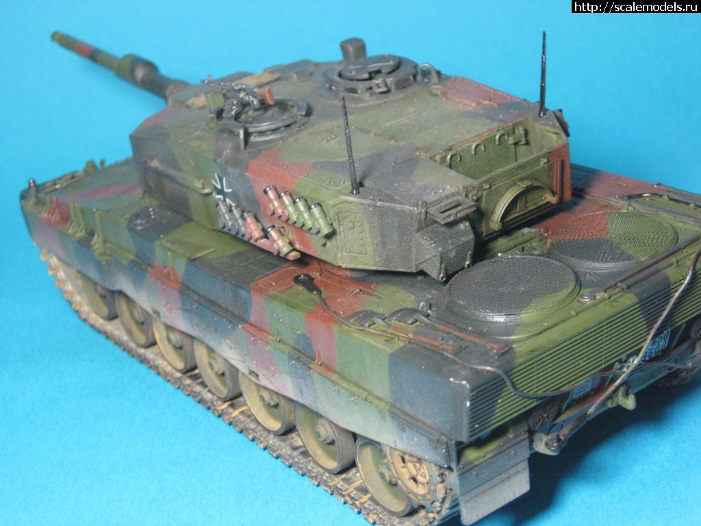 1530514745_IMG_9101.JPG : #1490460/ Leopard 2A4 Hobbyboss 1/35 !  