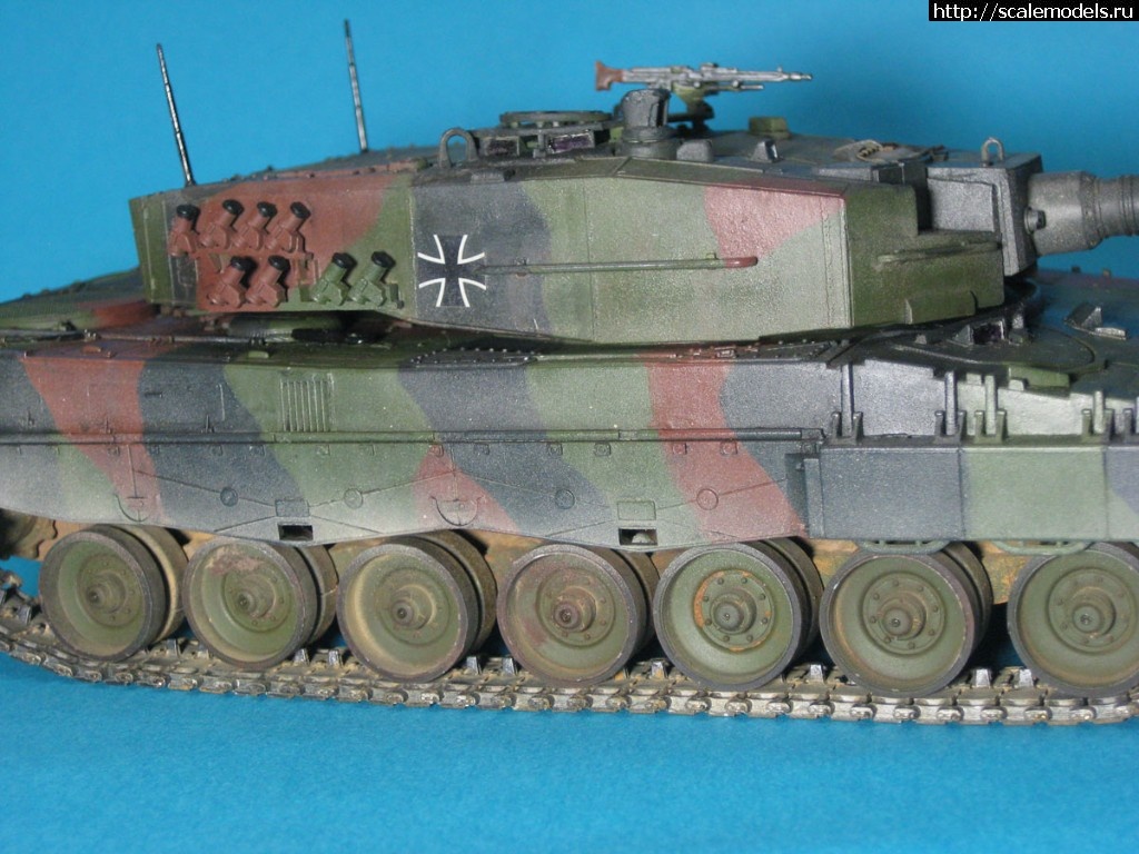 1530514747_IMG_9104.JPG : #1490460/ Leopard 2A4 Hobbyboss 1/35 !  