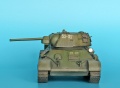 ICM 1/35 T-34/76   1943