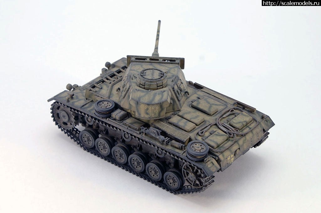 1533829549_IMG_4581.JPG : #1497944/ 1/48 PzKpfw III ausf L -    