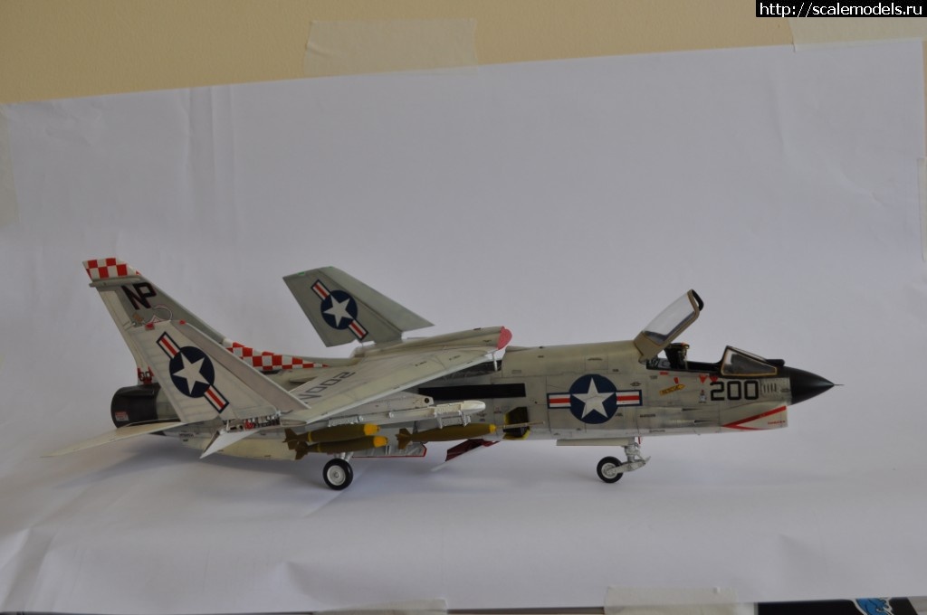 1534138868_022.JPG : #1498527/ 1/32 F-8E Trumpeter  