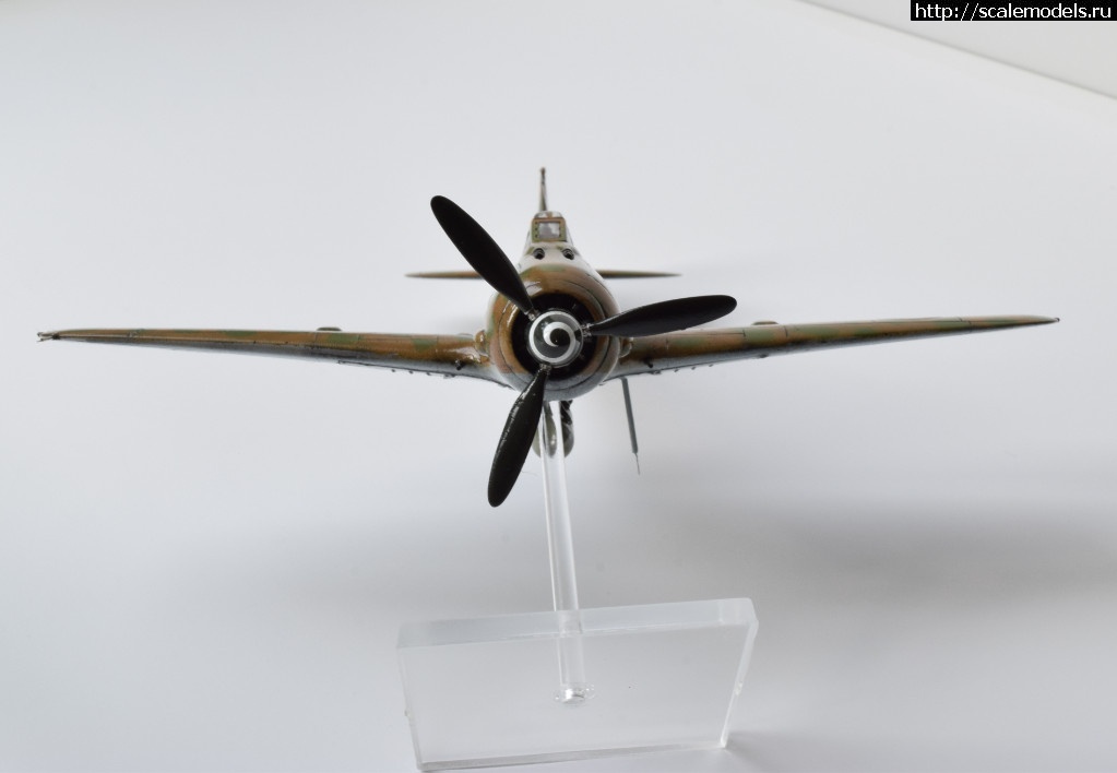 1534436896_DSC_0048.JPG : Fw-190F-8 .  - 1/72 Academy  