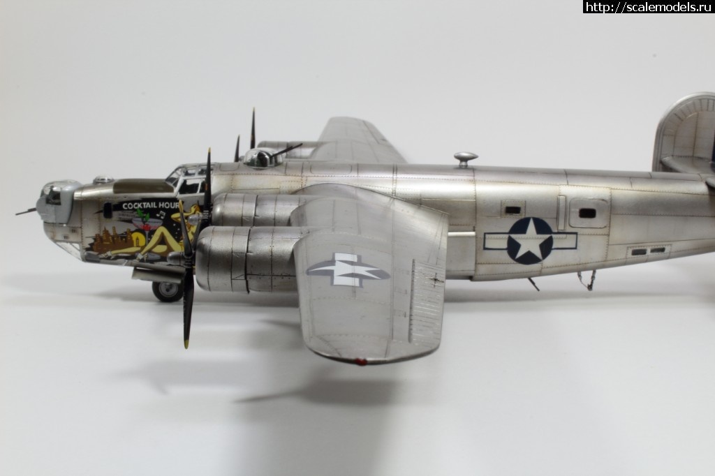 1534997734_IMG_2424.JPG : #1500383/ B-24J Hasegawa 1/72   